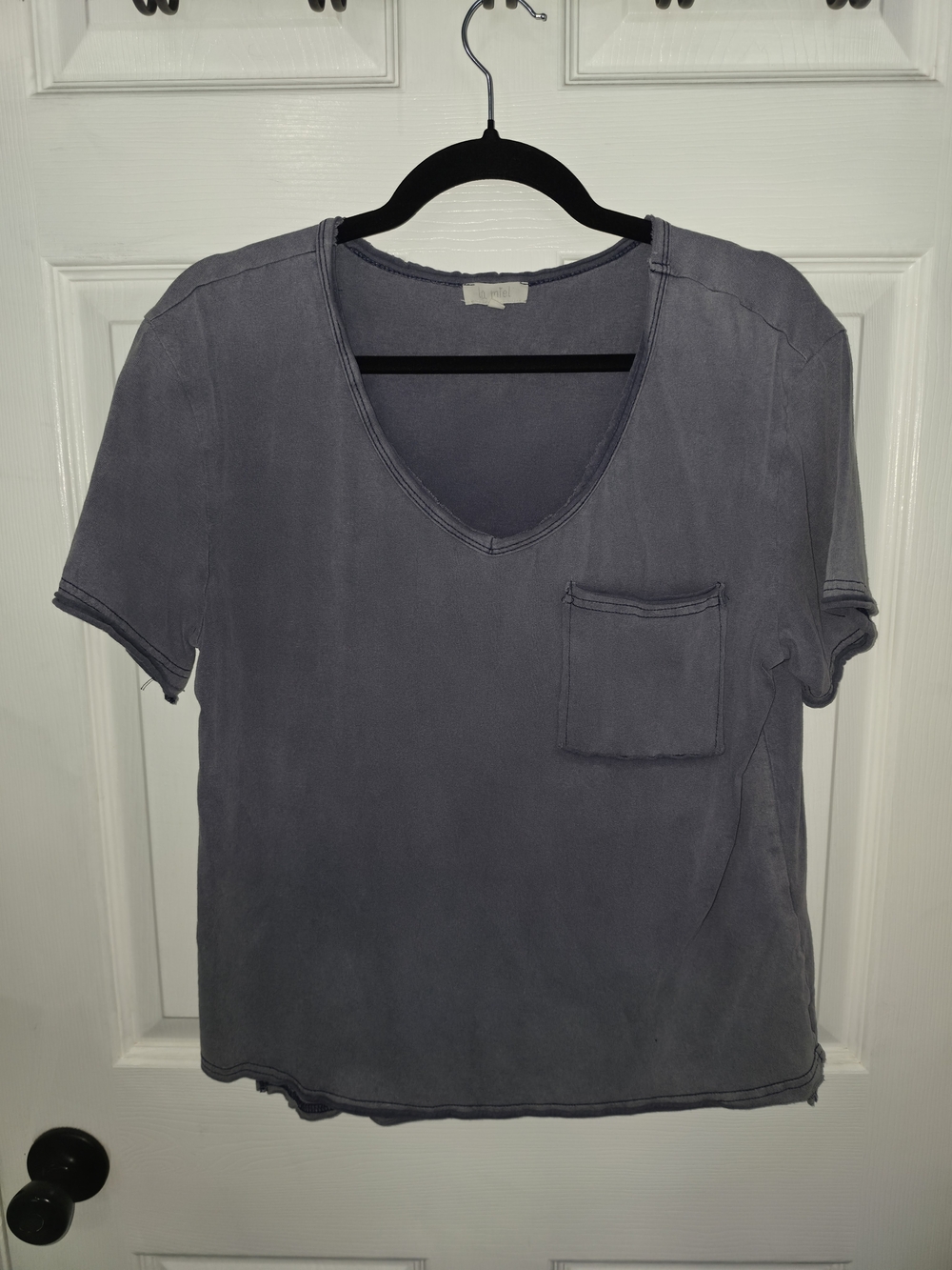 LA MIEL Washed Navy V-Neck Pocket Tee